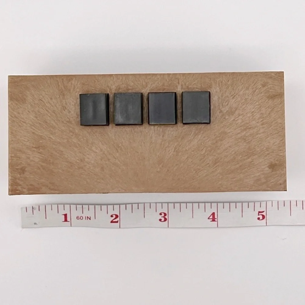 70s VINTAGE PERPETUAL CALENDAR